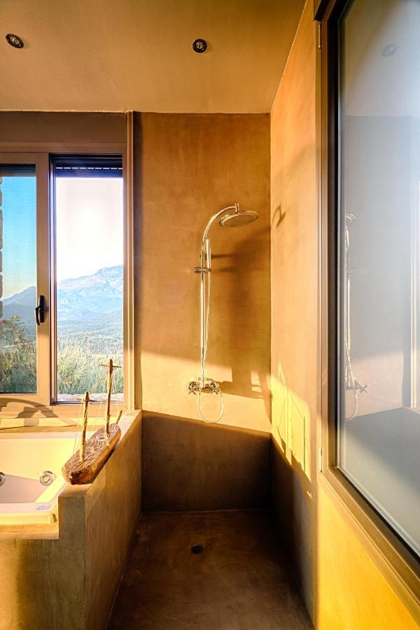 Euphoria Suites Avia Экстерьер фото