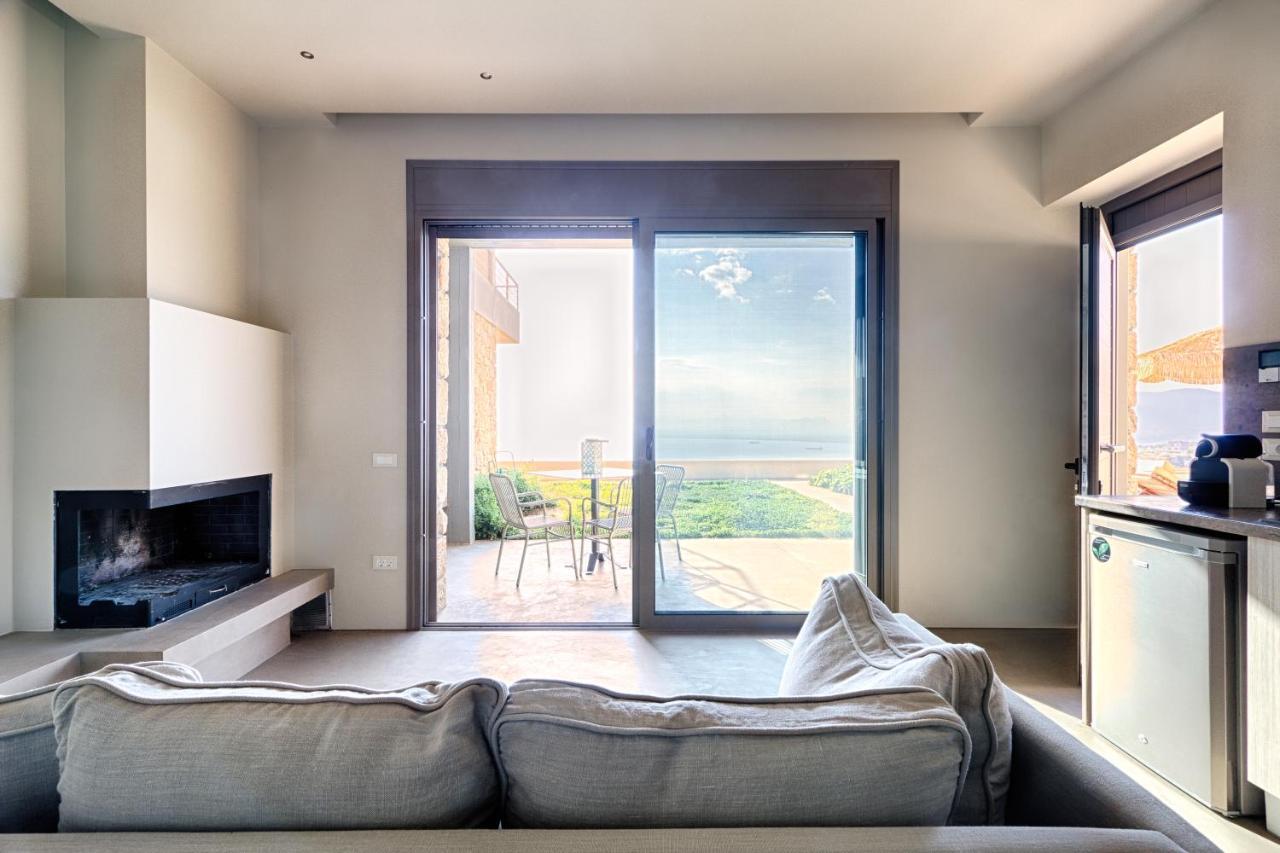 Euphoria Suites Avia Экстерьер фото