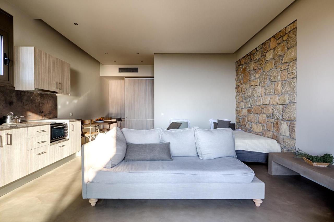 Euphoria Suites Avia Экстерьер фото