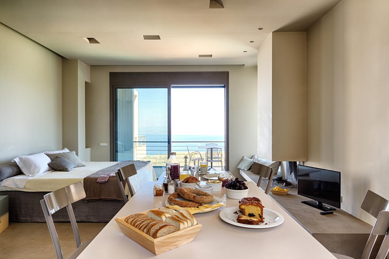 Euphoria Suites Avia Экстерьер фото